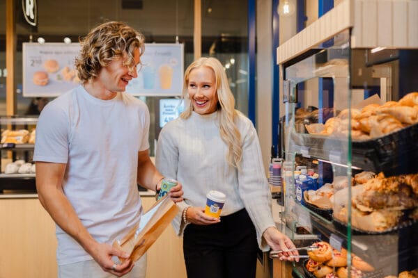 Taustamusiikki lisäsi R-kioskin viihtyvyyttä ja turvallisuuden tunnetta